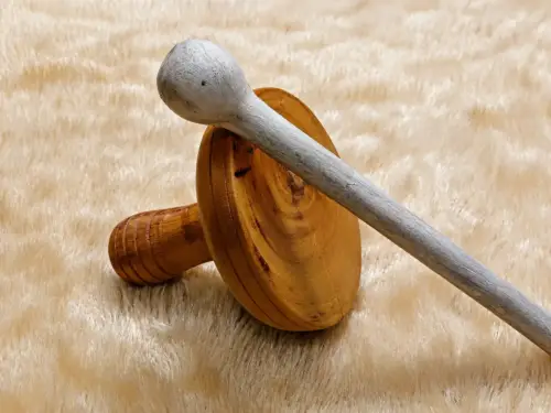 Kayyetha ( idakka)